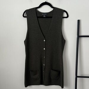 Banana Republic vintage 100% merino wool Olive Knit Vest